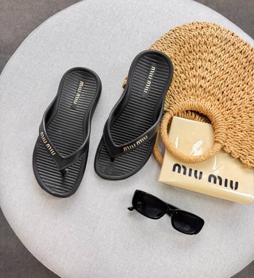 Chinelos miu miu — foto 2