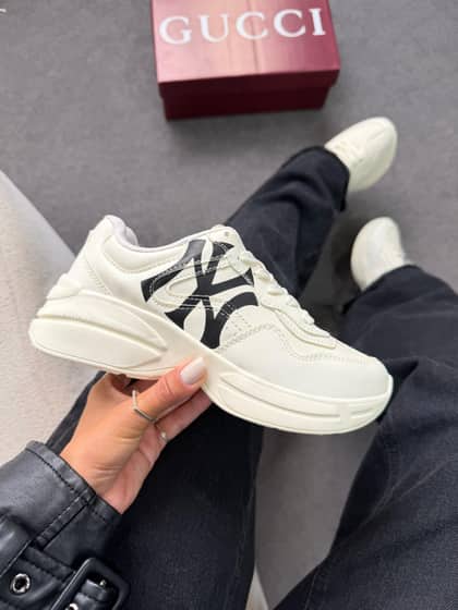 Gucci logo — foto 2