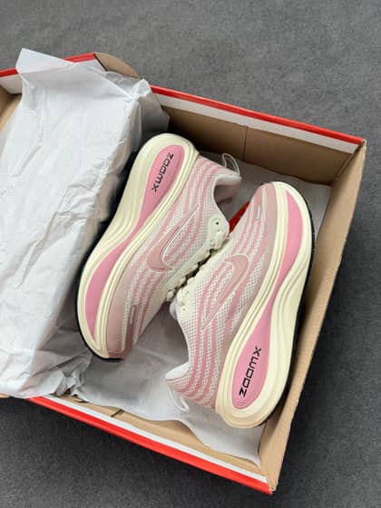 Nike zoom Vomero — foto 4