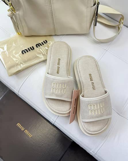 Miu miu lisa — foto 3