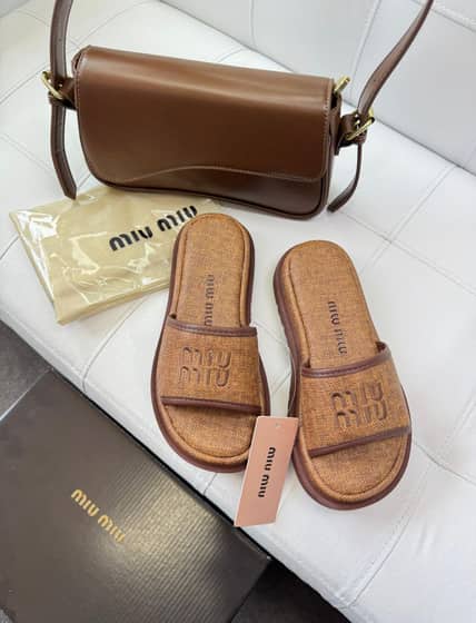 Miu miu lisa — foto 4